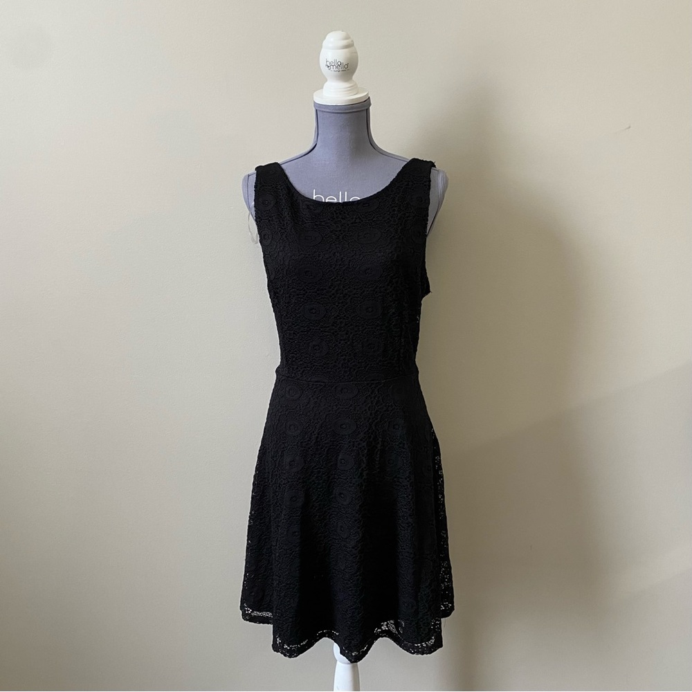 Sears woman’s black fit & flare lace lined Mini skater dress